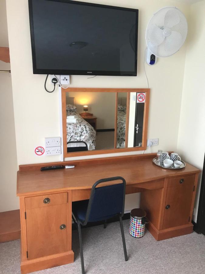 Dolphin Hotel Public House Weymouth Extérieur photo