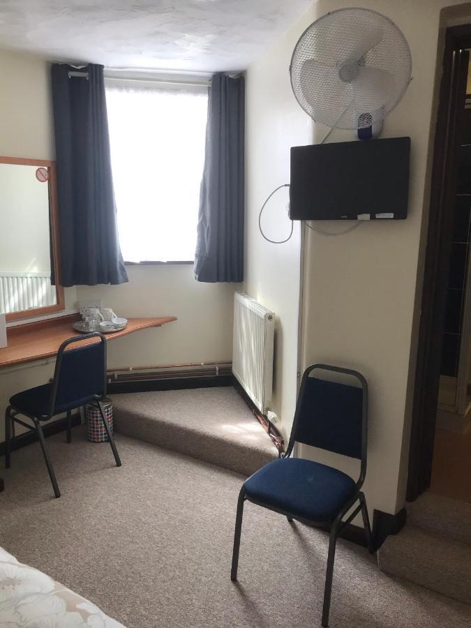 Dolphin Hotel Public House Weymouth Extérieur photo
